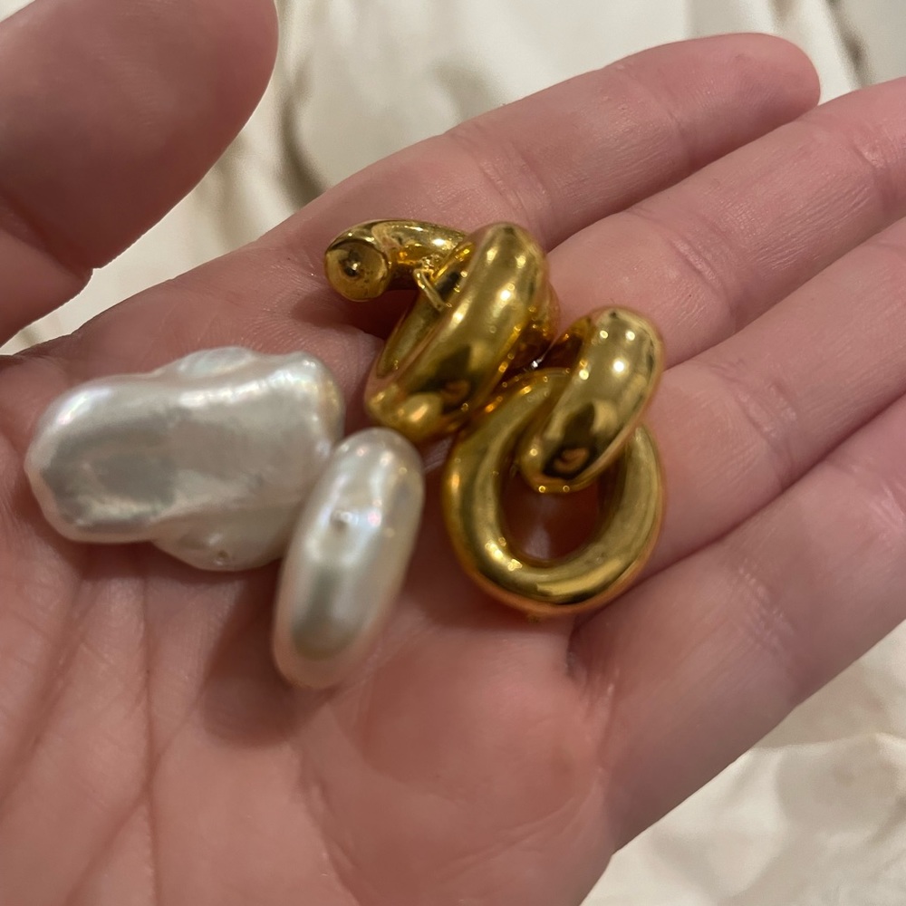 Broken Lizzie fortunado gold & shell earrings